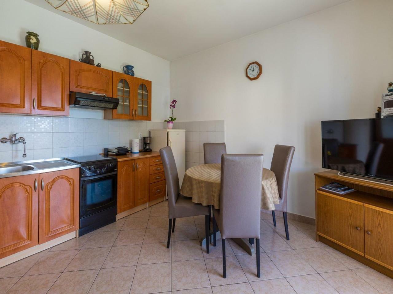 Apartment Nevelina Selce Eksteriør bilde